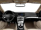  Dashboard, center console, gear shifter view photo